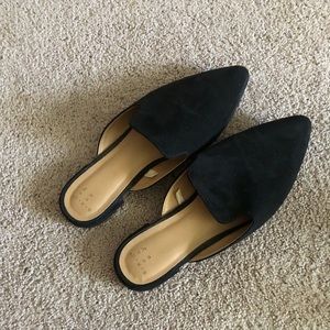 A new day size 8.5 black mule